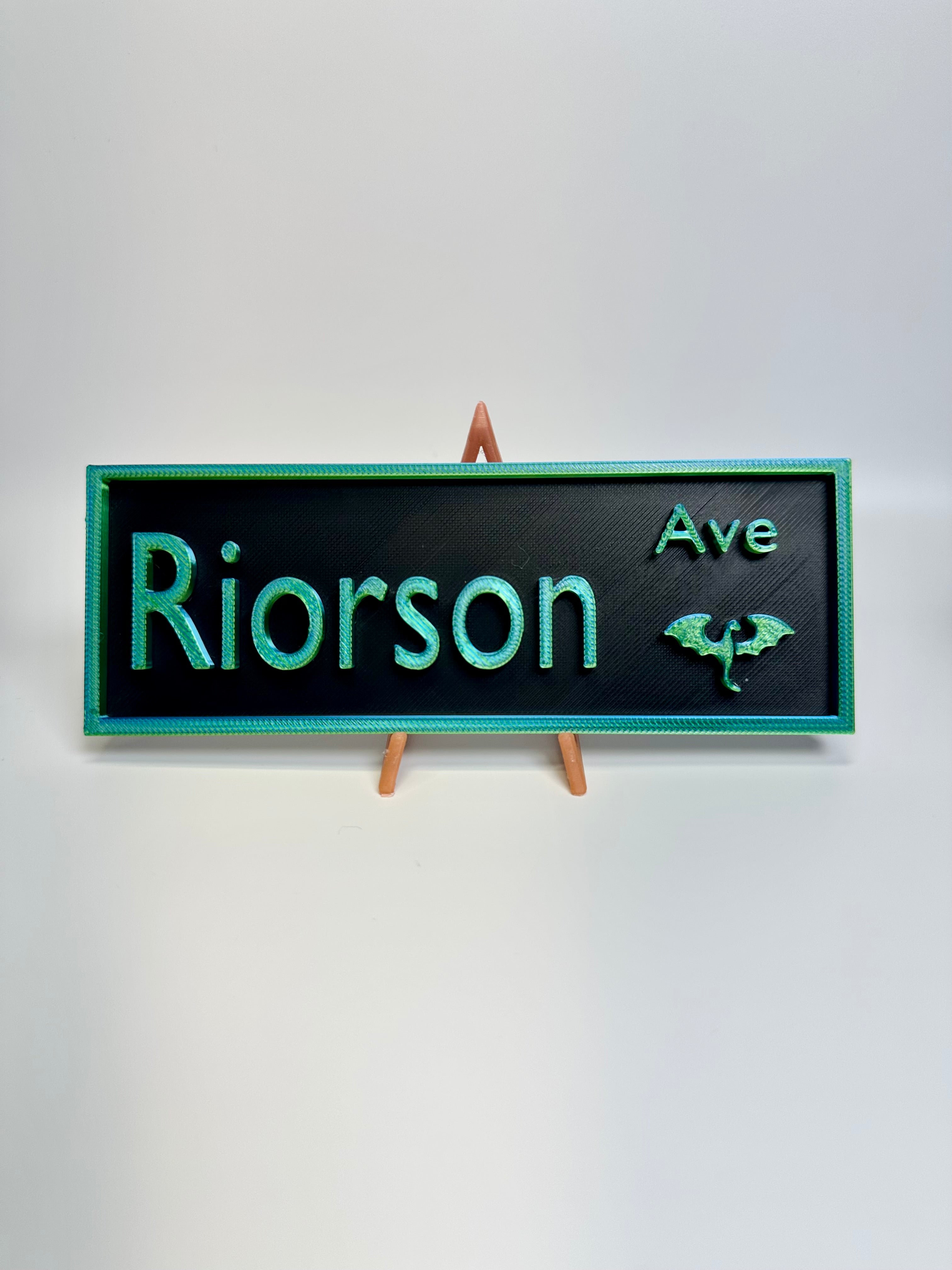 Bookshelf Bookish Decorative Plate (Customization Available)